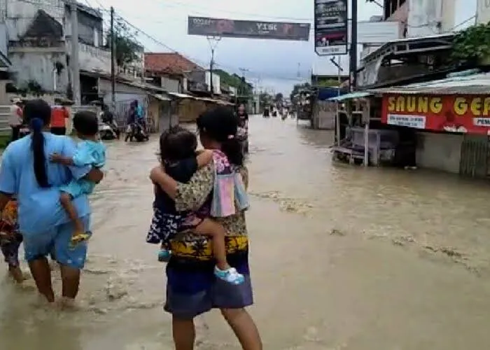 banjir sungai cipunagara pamanukan