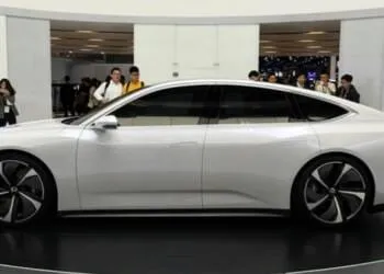 Sedan Listrik ET7 Milik NIO Resmi Rilis, Hadir dengan Fitur Canggih