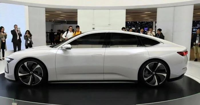 Sedan Listrik ET7 Milik NIO Resmi Rilis, Hadir dengan Fitur Canggih